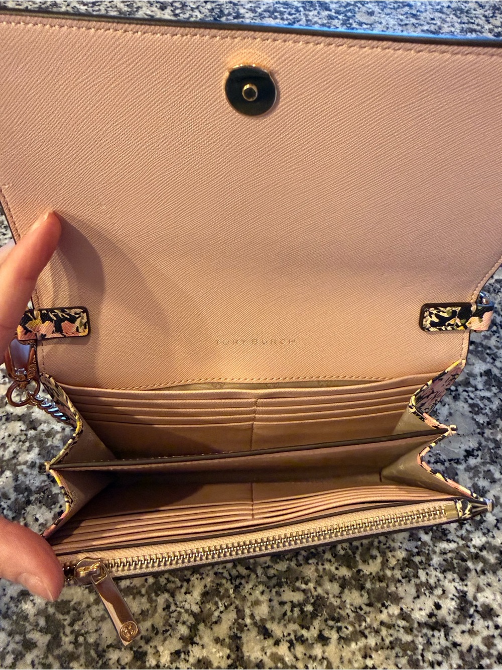 Tory Burch Pink Floral Chain Crossbody Bag with Gold Chain - Picture 4 of 7